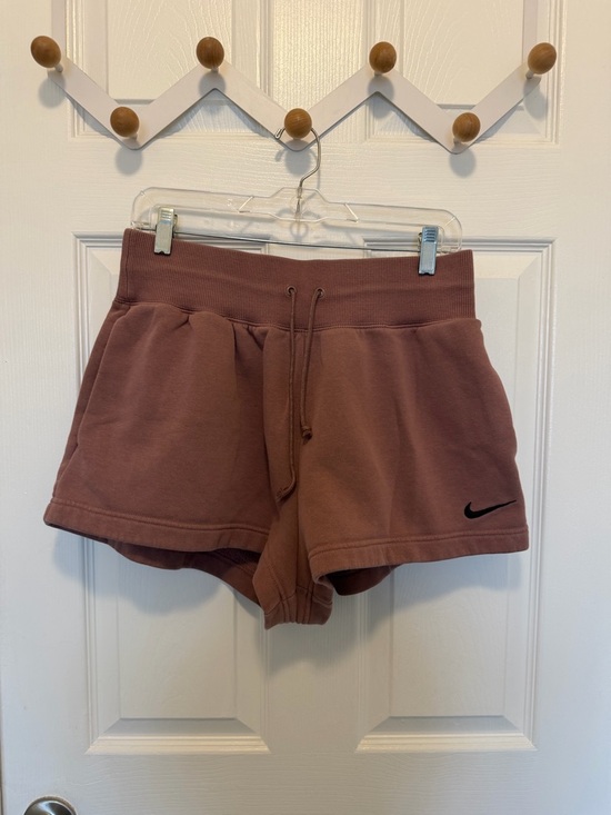 Nike Pants - Nike fleece sweat Shorts